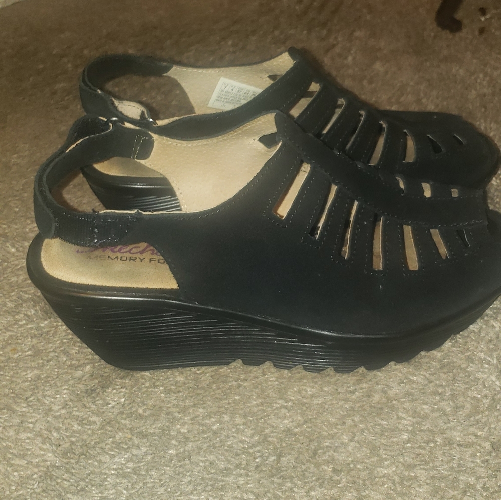 Sketchers  Sandals